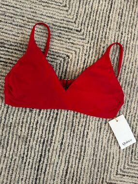 Quince Cherry Red Bikini Top Size Medium